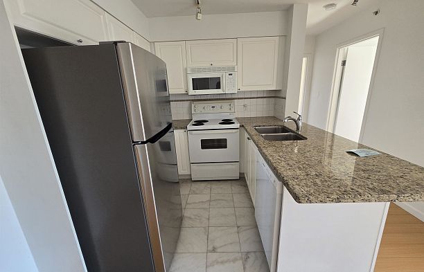 903 488 Helmcken Street Yaletown