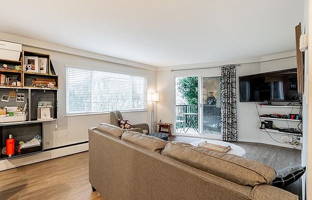 213 36 E 14th Avenue Mount Pleasant VE