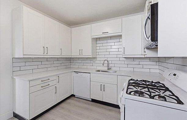 14 W 14th Avenue Mount Pleasant VW