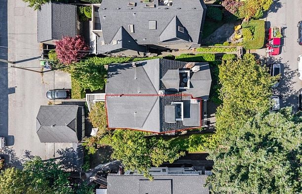 3454 W 3rd Avenue Kitsilano