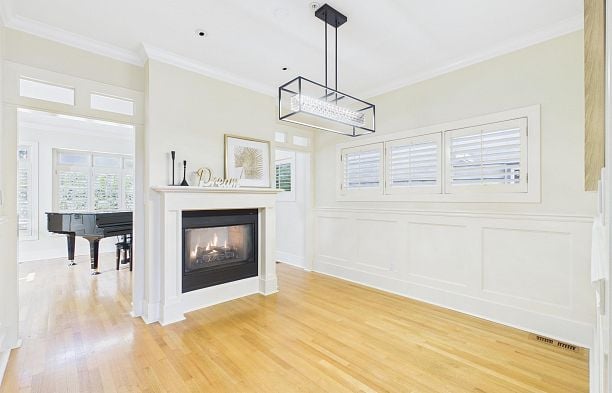 4420 Collingwood Street Dunbar