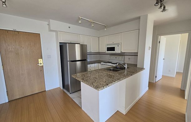 903 488 Helmcken Street Yaletown