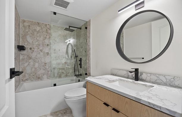 305 560 Cardero Street Coal Harbour