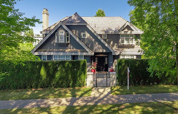 2087 W 18th Avenue Shaughnessy