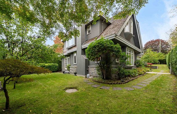 2087 W 18th Avenue Shaughnessy