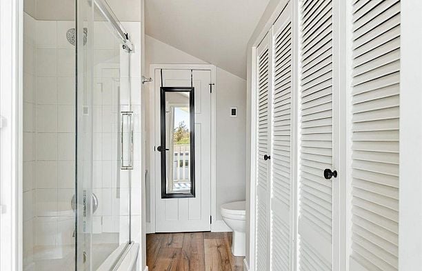 3454 W 3rd Avenue Kitsilano