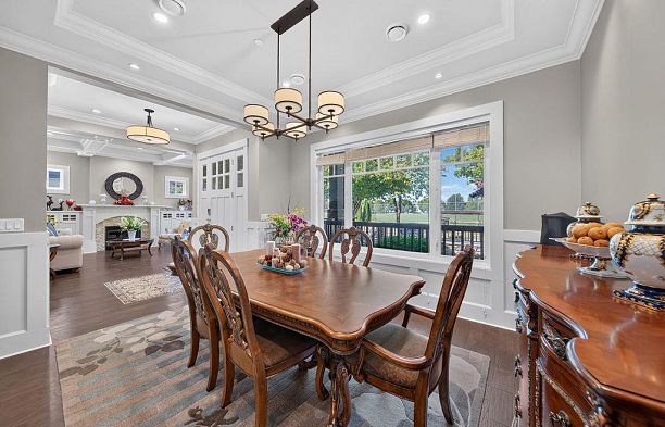 2398 Oliver Crescent Arbutus
