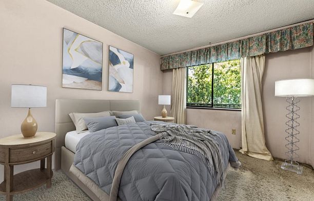 212 550 E 6th Avenue Mount Pleasant VE