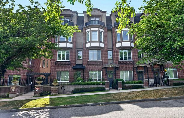 7523 Yukon Street Marpole