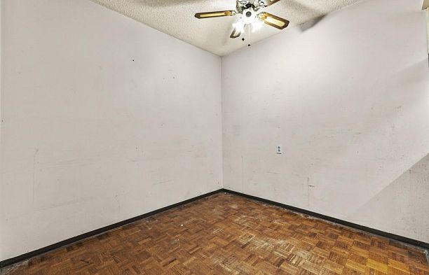 212 550 E 6th Avenue Mount Pleasant VE