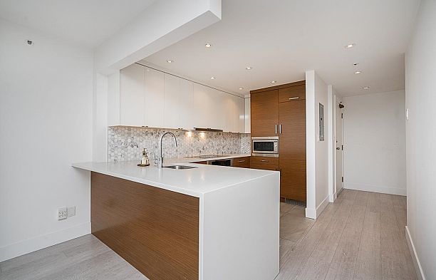 2001 930 Cambie Street Yaletown