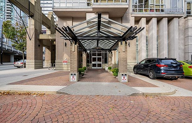 2001 930 Cambie Street Yaletown