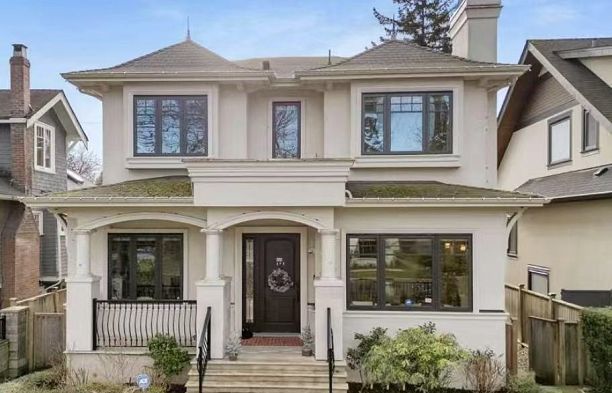 2756 W 38th Avenue Kerrisdale