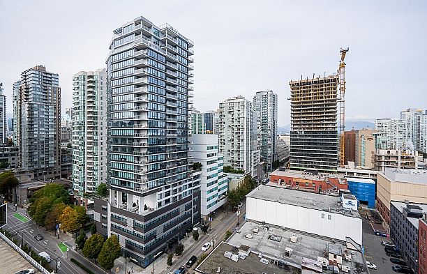 2001 930 Cambie Street Yaletown