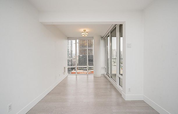 2001 930 Cambie Street Yaletown