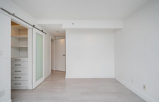 2001 930 Cambie Street Yaletown