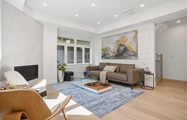 2012 W 15th Avenue Kitsilano