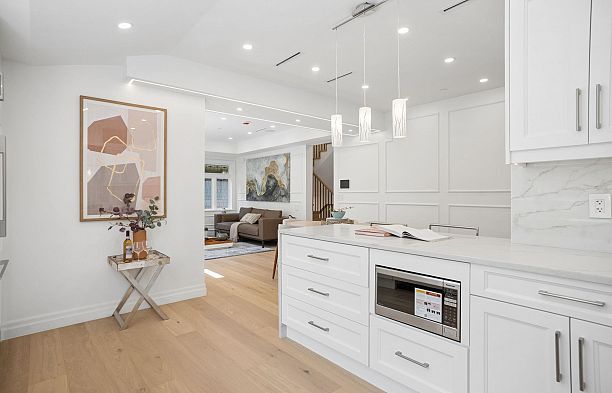 2012 W 15th Avenue Kitsilano