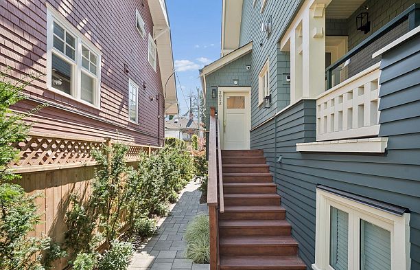 2012 W 15th Avenue Kitsilano