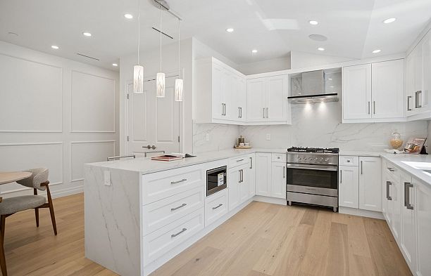 2012 W 15th Avenue Kitsilano