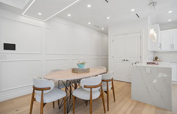 2012 W 15th Avenue Kitsilano