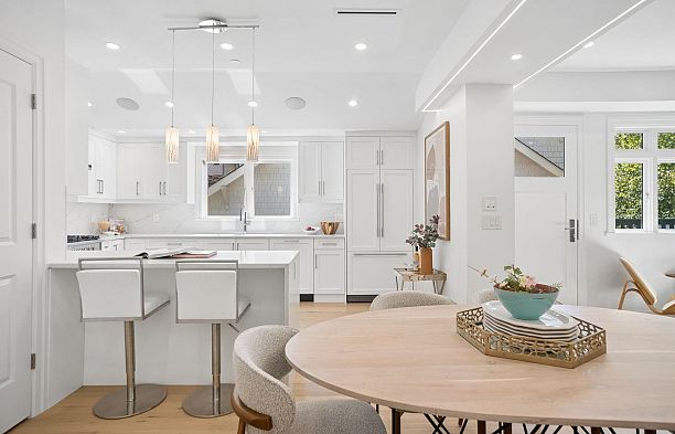 2012 W 15th Avenue Kitsilano