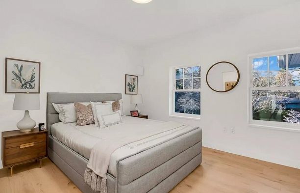 7303 Hudson Street South Granville