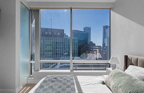 2605 1077 W Cordova Street Coal Harbour