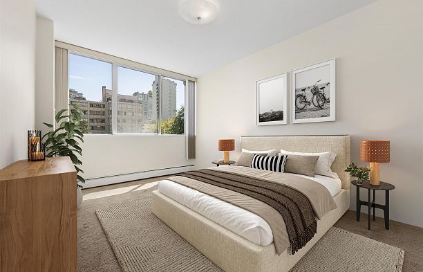 306 2055 Pendrell Street West End VW