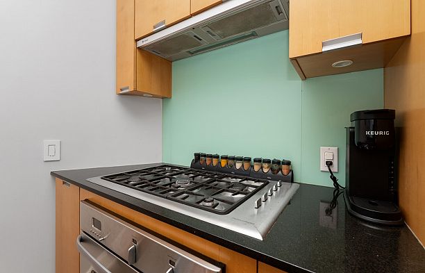 2605 1077 W Cordova Street Coal Harbour