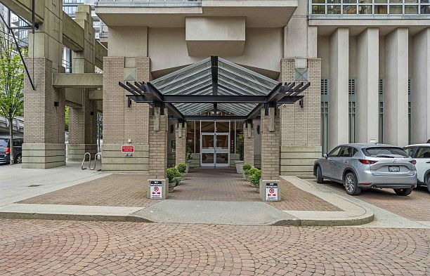 2102 930 Cambie Street Yaletown
