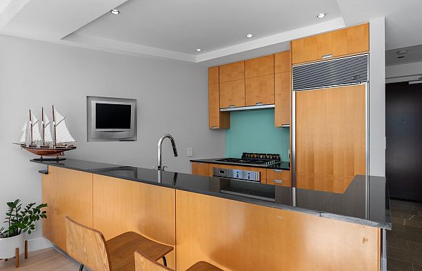 2605 1077 W Cordova Street Coal Harbour