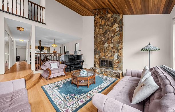 2843 W 22nd Avenue Arbutus