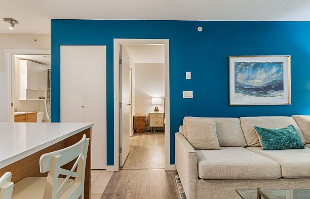 306 977 Mainland Street Yaletown