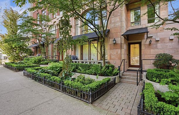 1260 Richards Street Yaletown