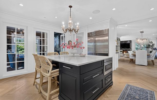 3389 Pine Crescent Shaughnessy