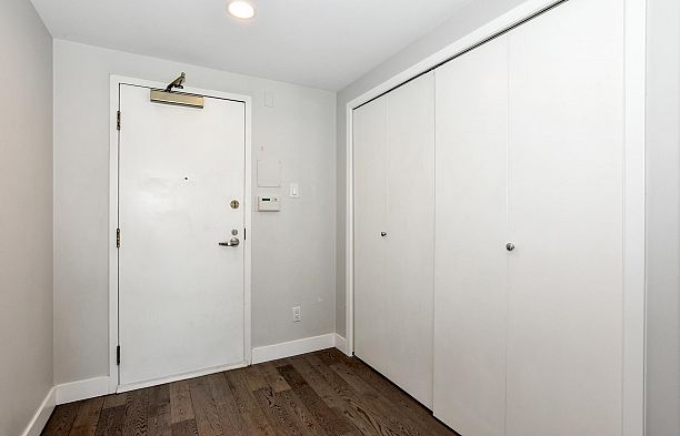 503 1008 Beach Avenue Yaletown