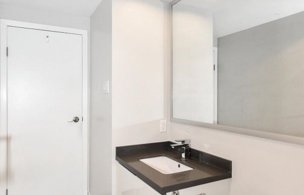 503 1008 Beach Avenue Yaletown