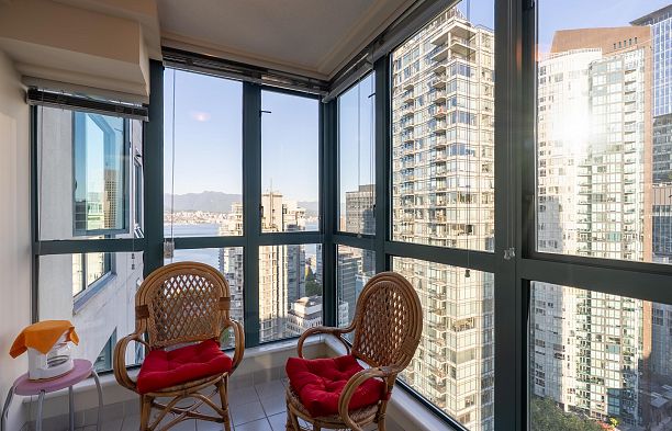 2904 1238 Melville Street Coal Harbour