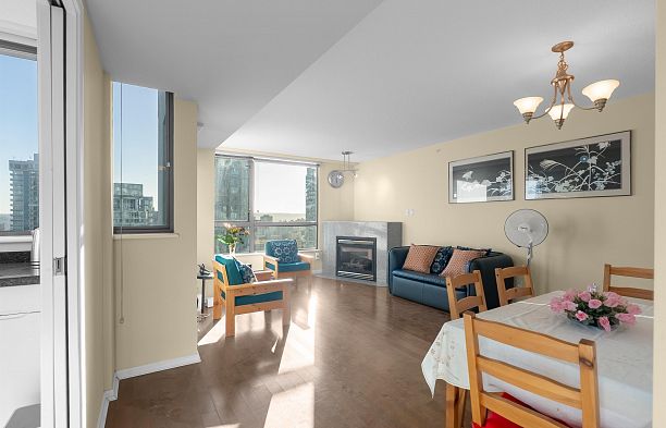 2904 1238 Melville Street Coal Harbour