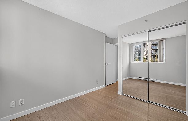 906 455 Beach Crescent Yaletown