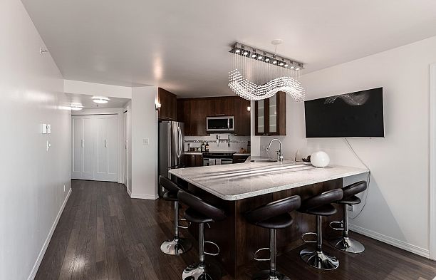 1401 907 Beach Avenue Yaletown