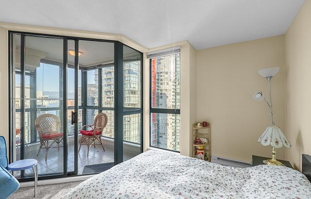 2904 1238 Melville Street Coal Harbour