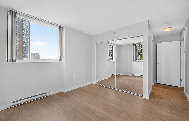906 455 Beach Crescent Yaletown