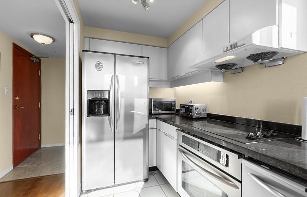 2904 1238 Melville Street Coal Harbour