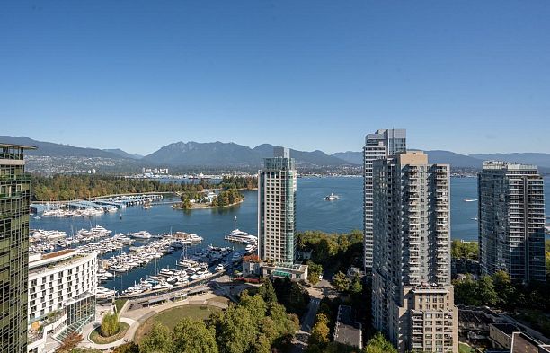 2701 1277 Melville Street Coal Harbour