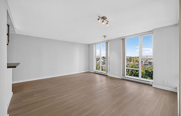 906 455 Beach Crescent Yaletown