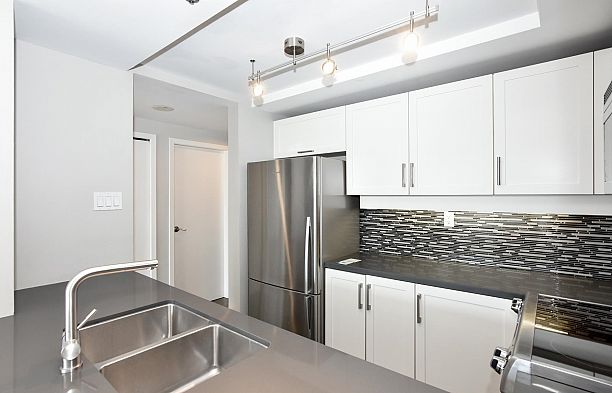 503 1008 Beach Avenue Yaletown