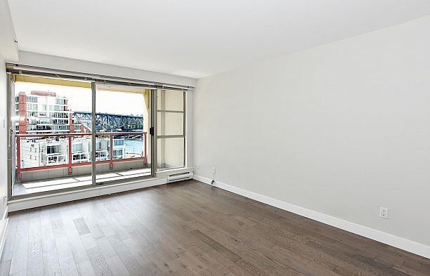 503 1008 Beach Avenue Yaletown