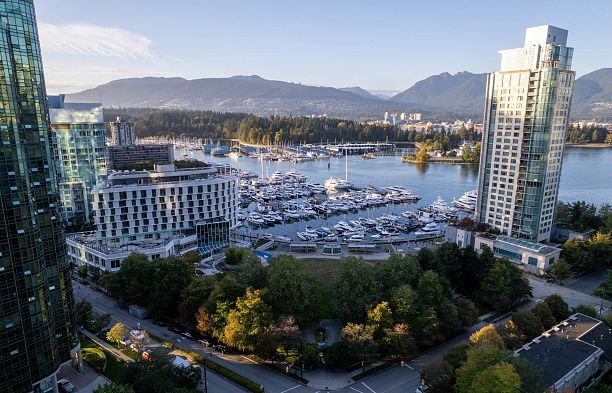 2904 1238 Melville Street Coal Harbour